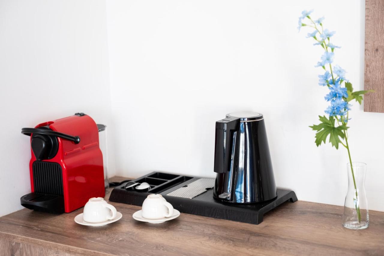 Acropolis Plaza Smart Suites Athens Ngoại thất bức ảnh